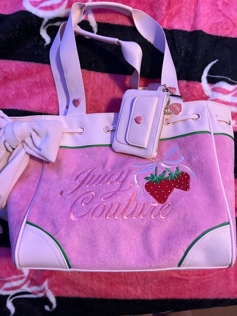 Juicy Couture Pink Strawberry daydreamer